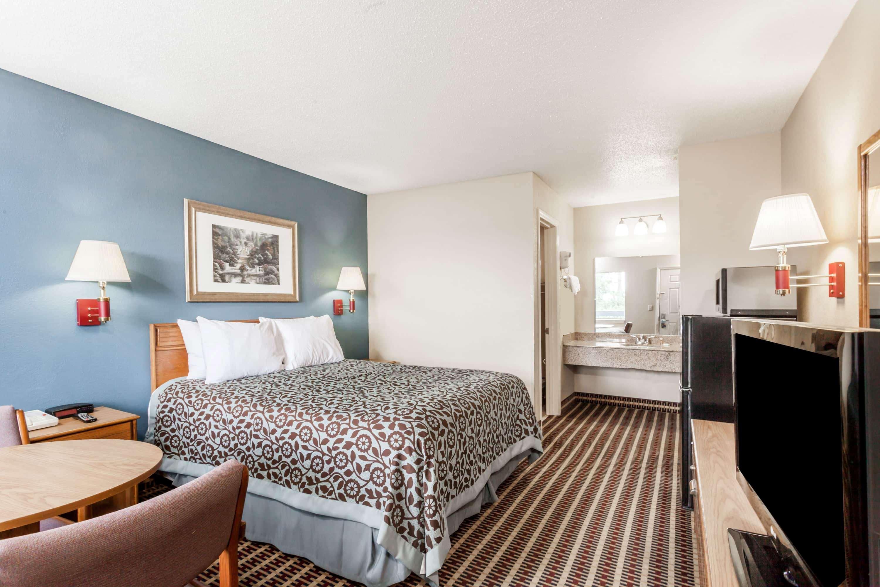 Days Inn By Wyndham Nashville N Opryland/Grand Ole Opry Eksteriør bilde